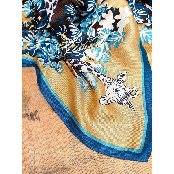 Inoui Editions šilko ir modalo skara BESTIAIRE BEIGE